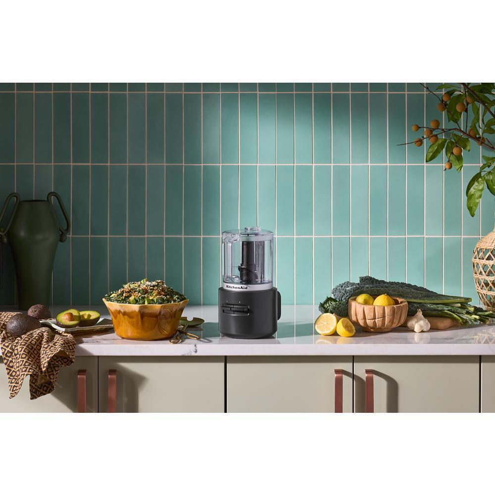 KCJR161BM KitchenAid Go® Cordless Citrus Juicer - battery included