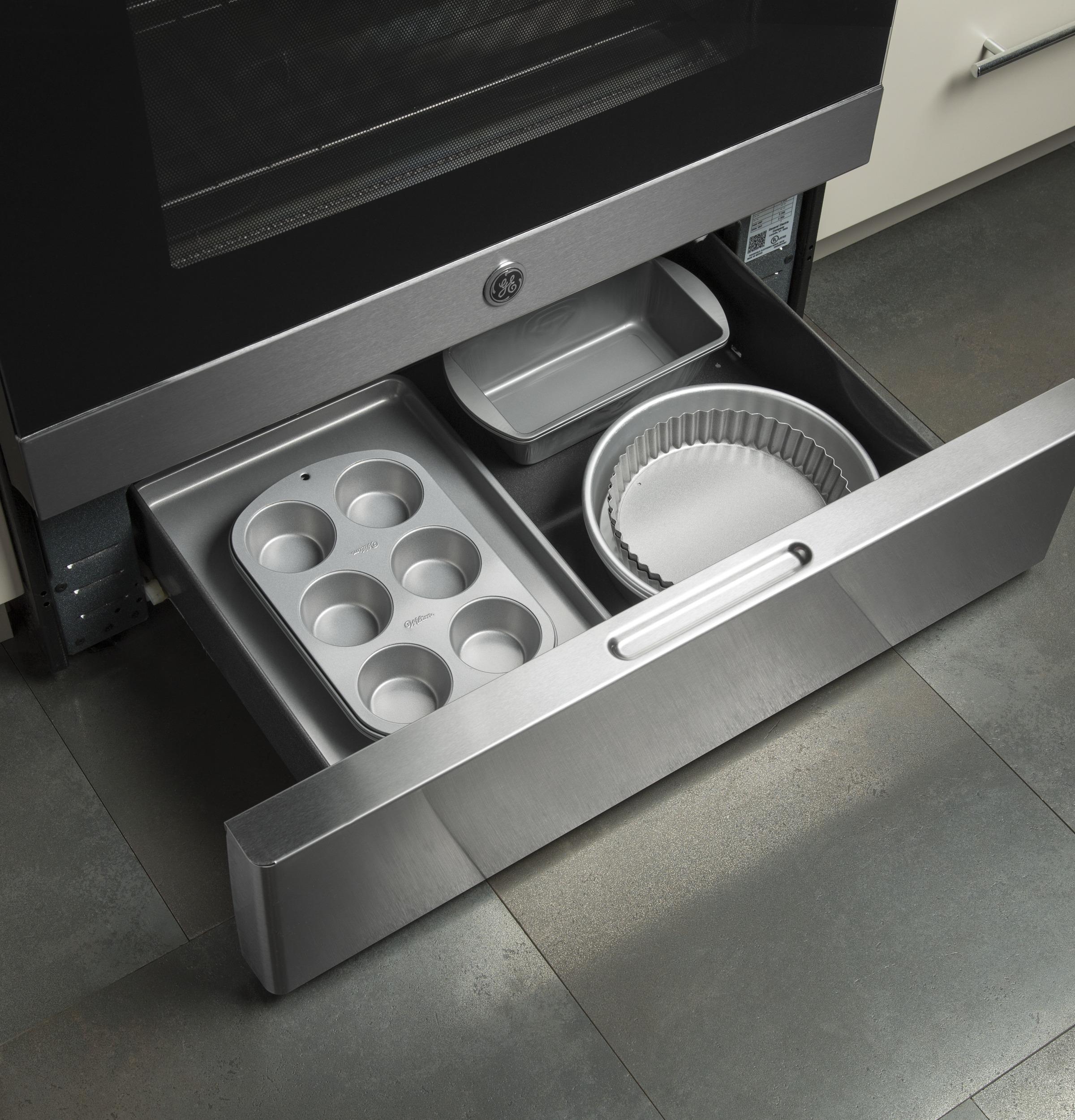 GE 30" Free-standing Electric Radiant Smooth Cooktop Range