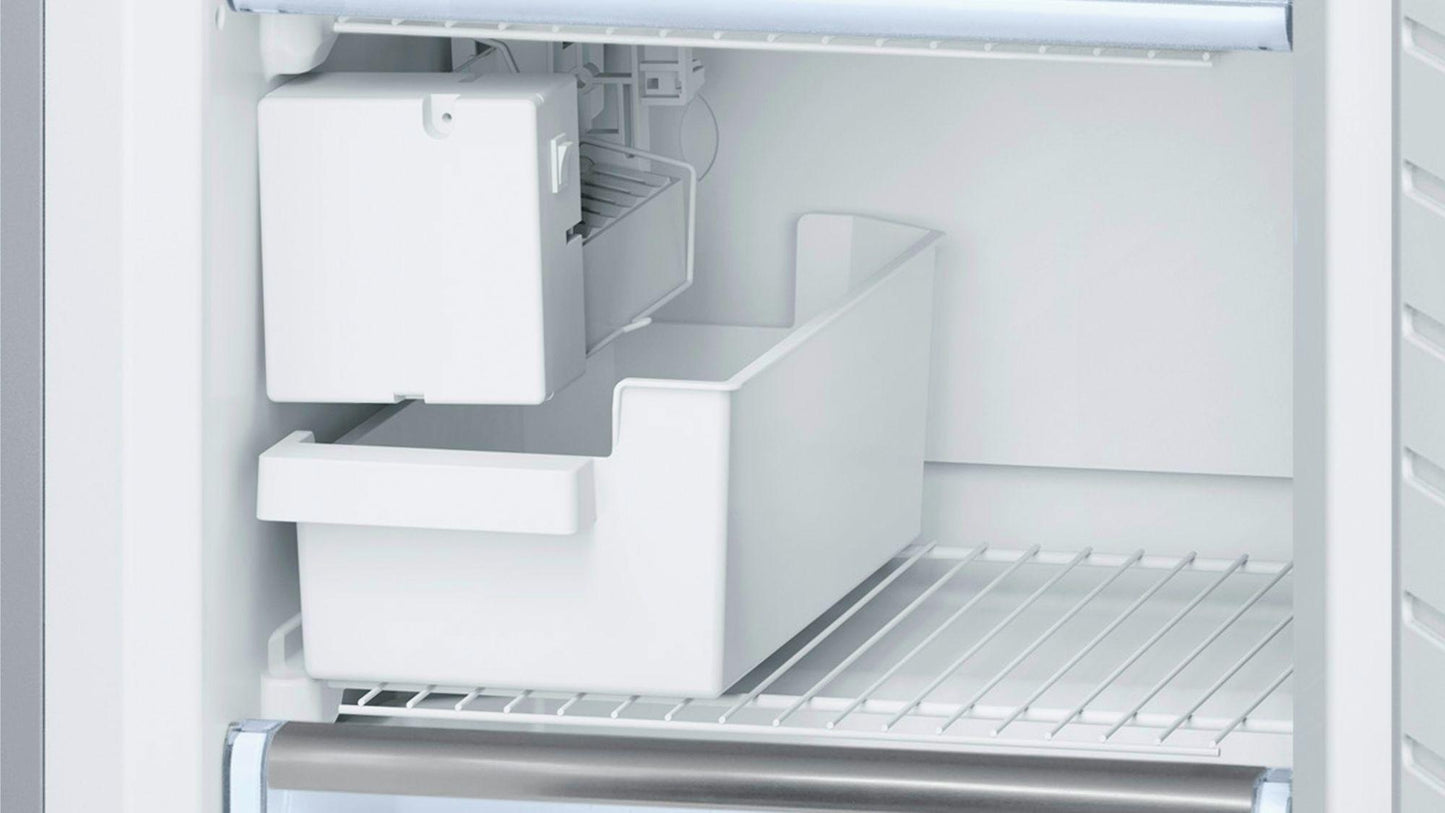800 Series, 24" Refrigeration 11 cu ft w/ Ice Maker