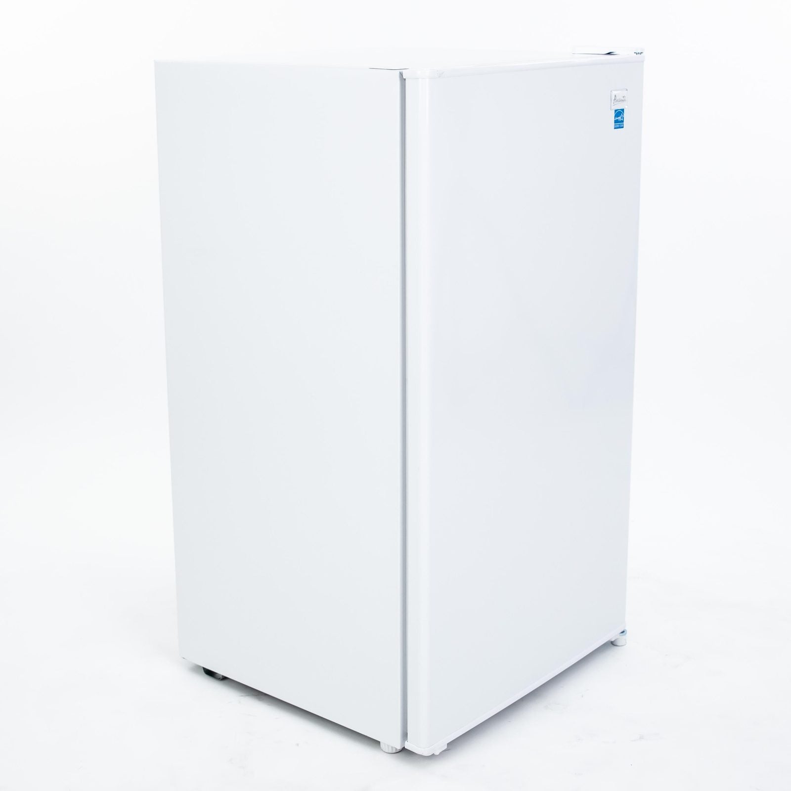 Avanti 3.2 cu. ft. Compact Refrigerator - White / 3.2 cu. ft.