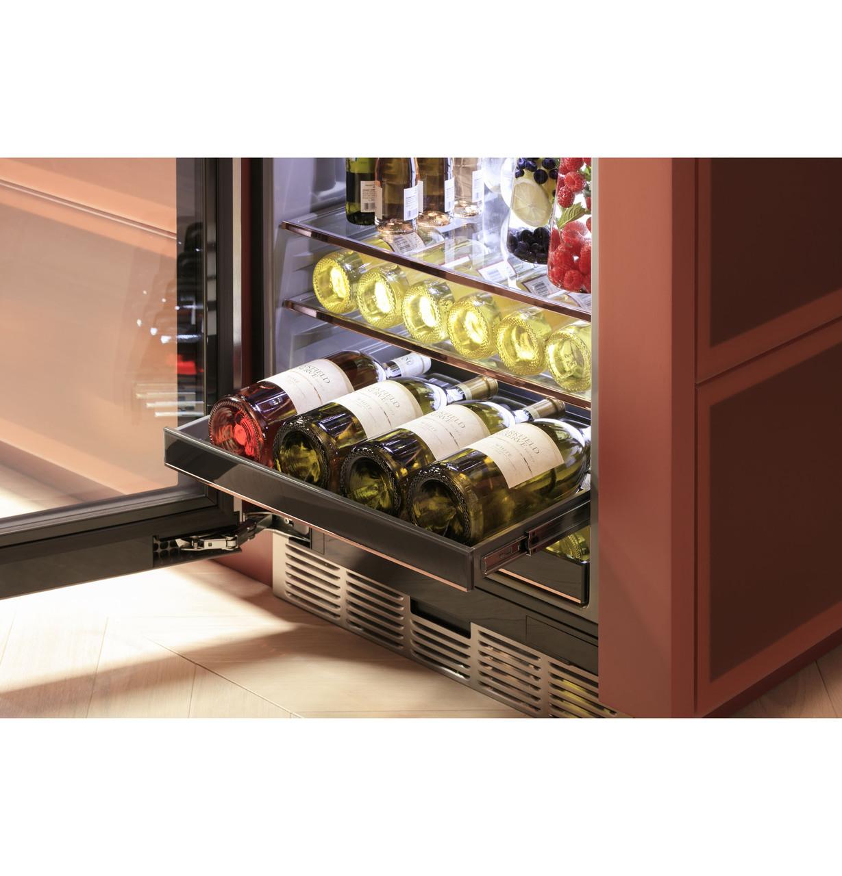 Cafe CCR06BM2PS5 CAF(EBACK)™ Beverage Center in Platinum Glass