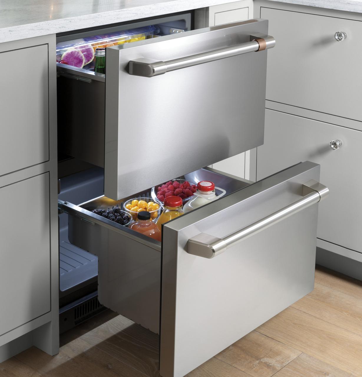Cafe CDE06RP2NS1 CAF(EBACK)™ 5.7 Cu. Ft. Built-In Dual-Drawer Refrigerator