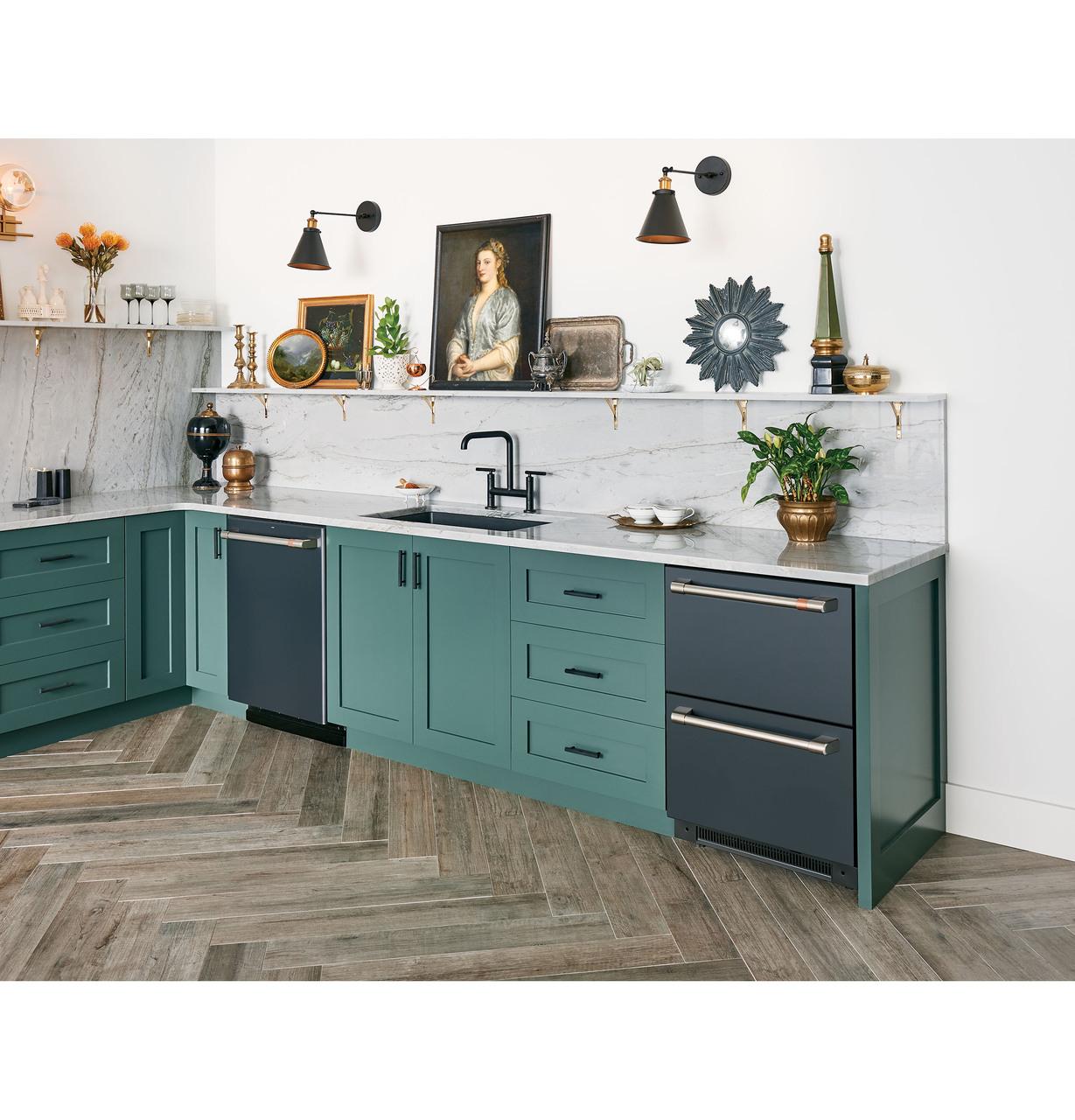 Cafe CDE06RP3ND1 CAF(EBACK)™ 5.7 Cu. Ft. Built-In Dual-Drawer Refrigerator