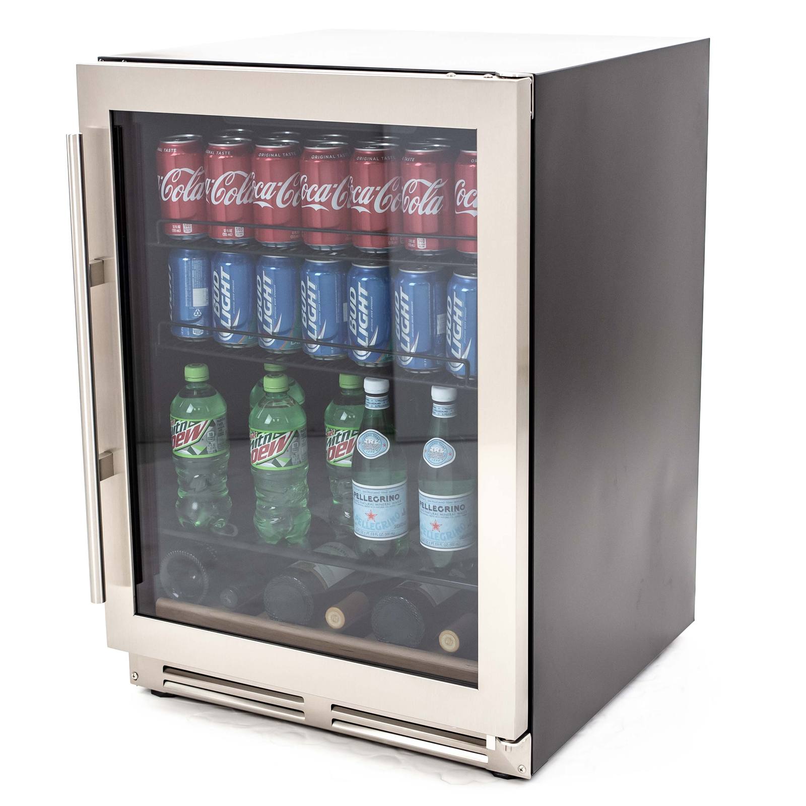 Avanti BCF54S3S 126 Can Beverage Center - Stainless Steel with Black Cabinet / 5.8 cu. ft.