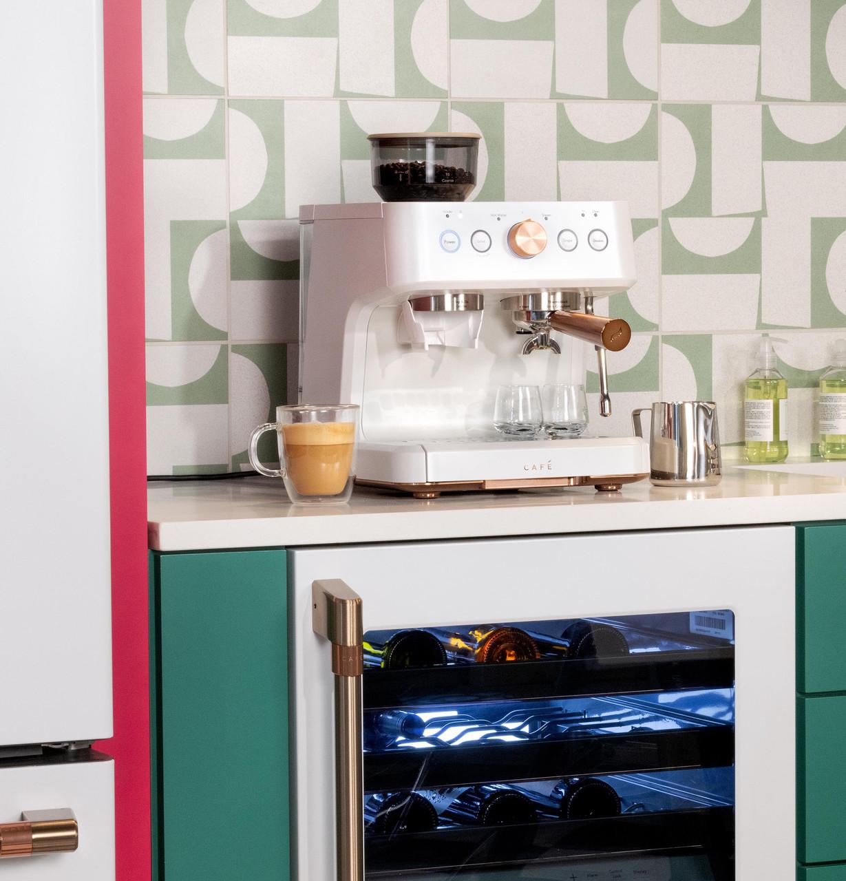 Cafe C7CESAS4RW3 CAF(EBACK)™ BELLISSIMO Semi Automatic Espresso Machine + Frother