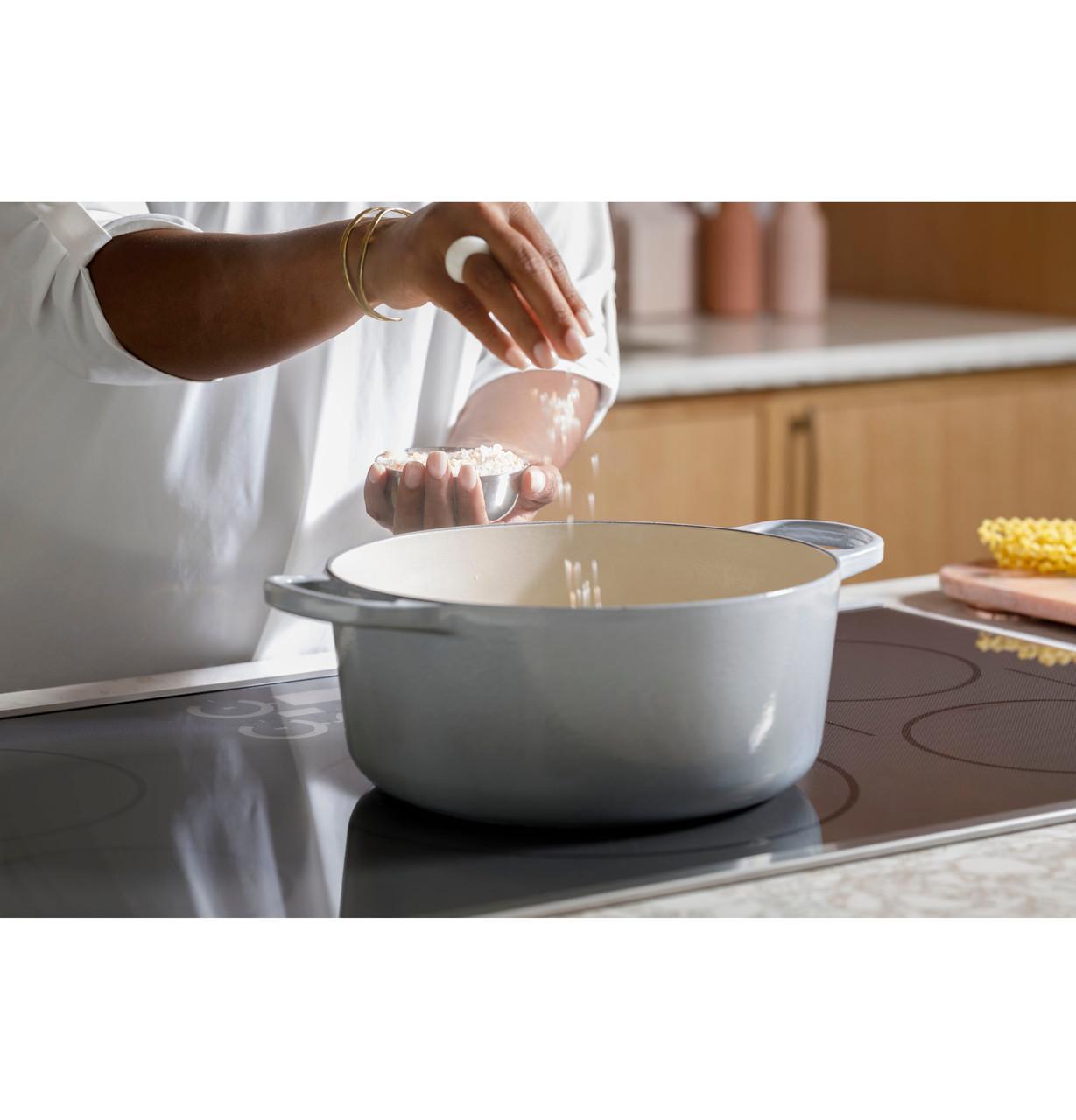 Cafe CHP90361TBB CAF(EBACK)™ Series ENERGY STAR® 36" Built-In Touch Control Induction Cooktop