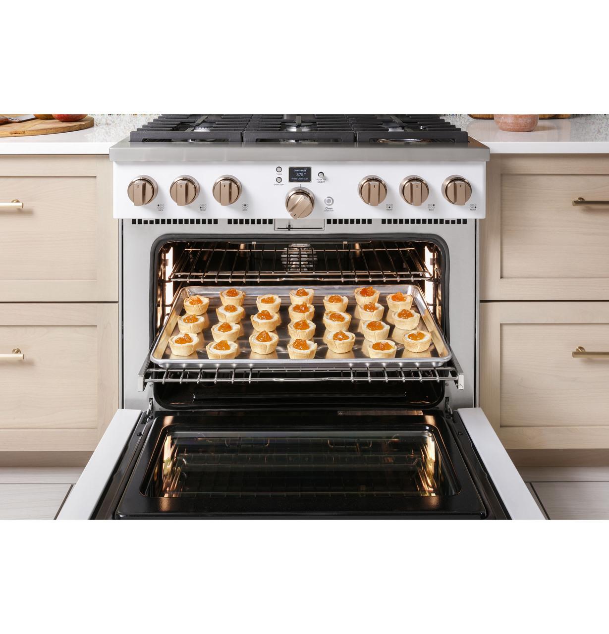 Cafe CGY366P4TW2 Caf(eback)™ 36" Smart All-Gas Commercial-Style Range with 6 Burners (Natural Gas)