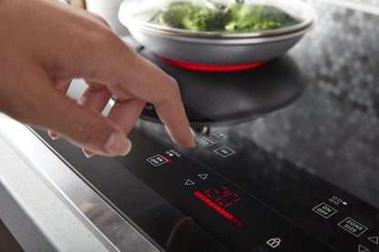Whirlpool WCE97US0HS 30-inch Electric Ceramic Glass Cooktop with Two Dual Radiant Elements