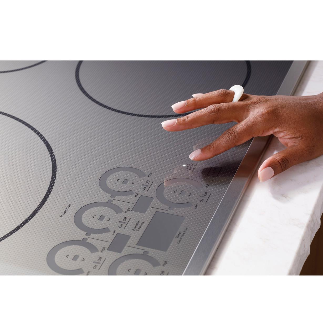 Cafe CHP90302TSS CAF(EBACK)™ Series ENERGY STAR® 30" Built-In Touch Control Induction Cooktop