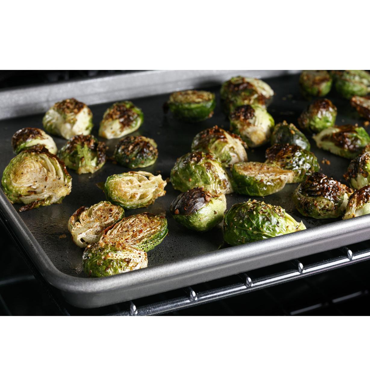 Cafe CGS750P4MW2 CAF(EBACK)™ 30" Smart Slide-In, Front-Control, Gas Double-Oven Range with Convection