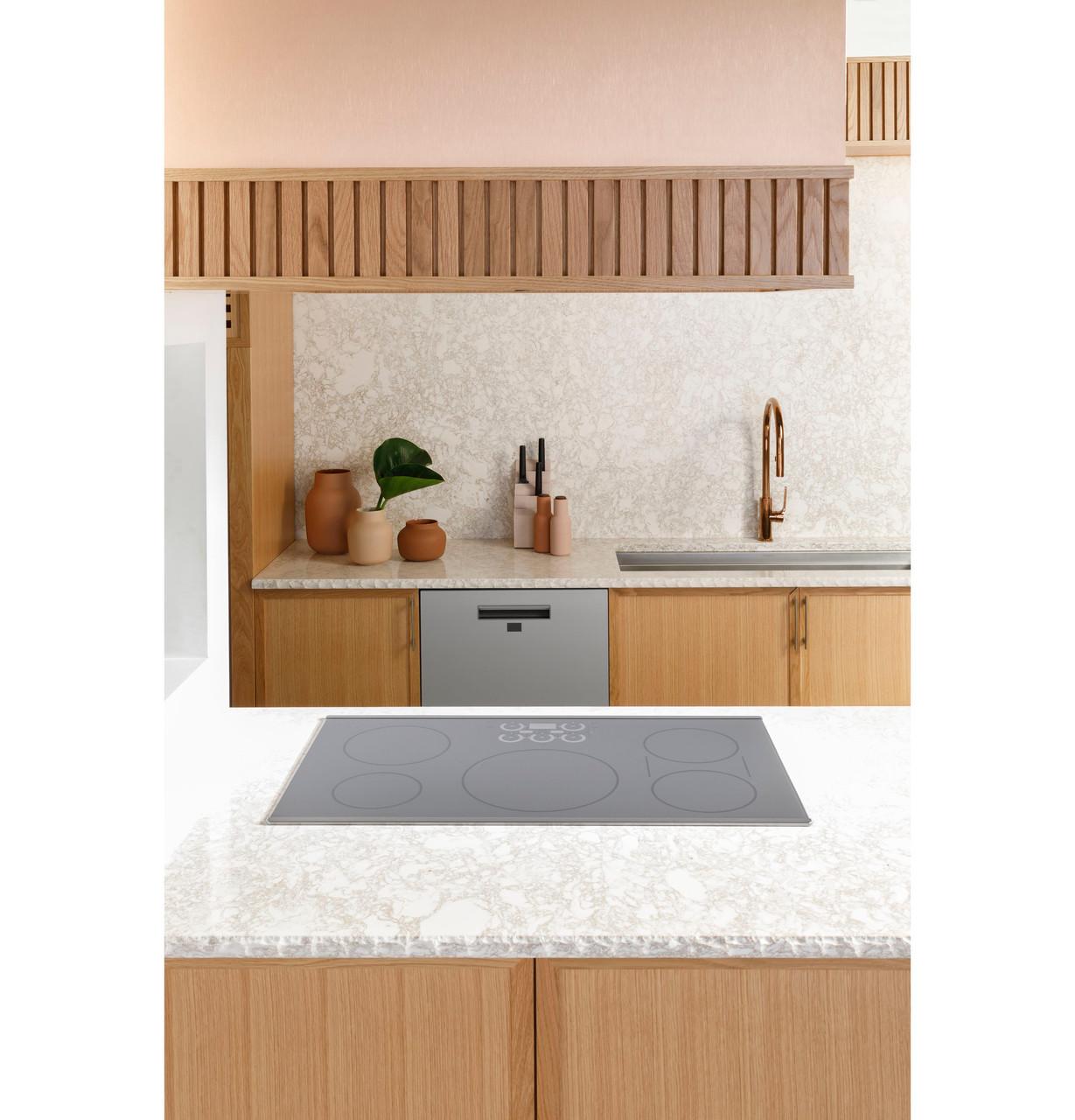 Cafe CHP90302TSS CAF(EBACK)™ Series ENERGY STAR® 30" Built-In Touch Control Induction Cooktop