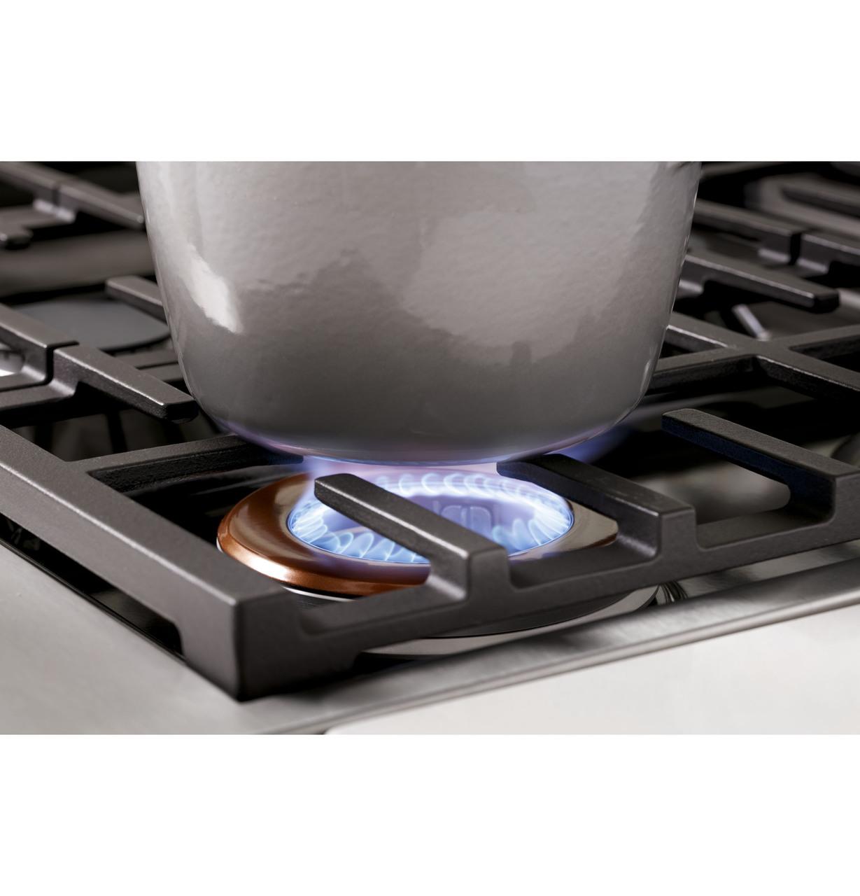 Cafe CGY366P4TW2 CAF(EBACK)™ 36" Smart All-Gas Commercial-Style Range with 6 Burners (Natural Gas)