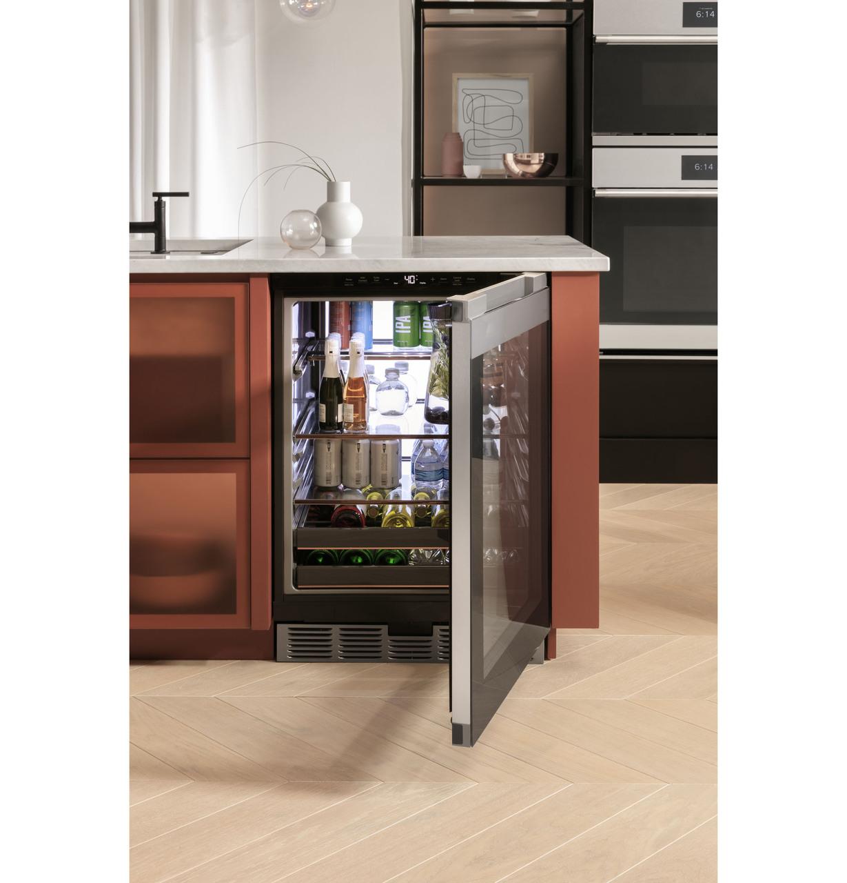 Cafe CCR06BM2PS5 CAF(EBACK)™ Beverage Center in Platinum Glass