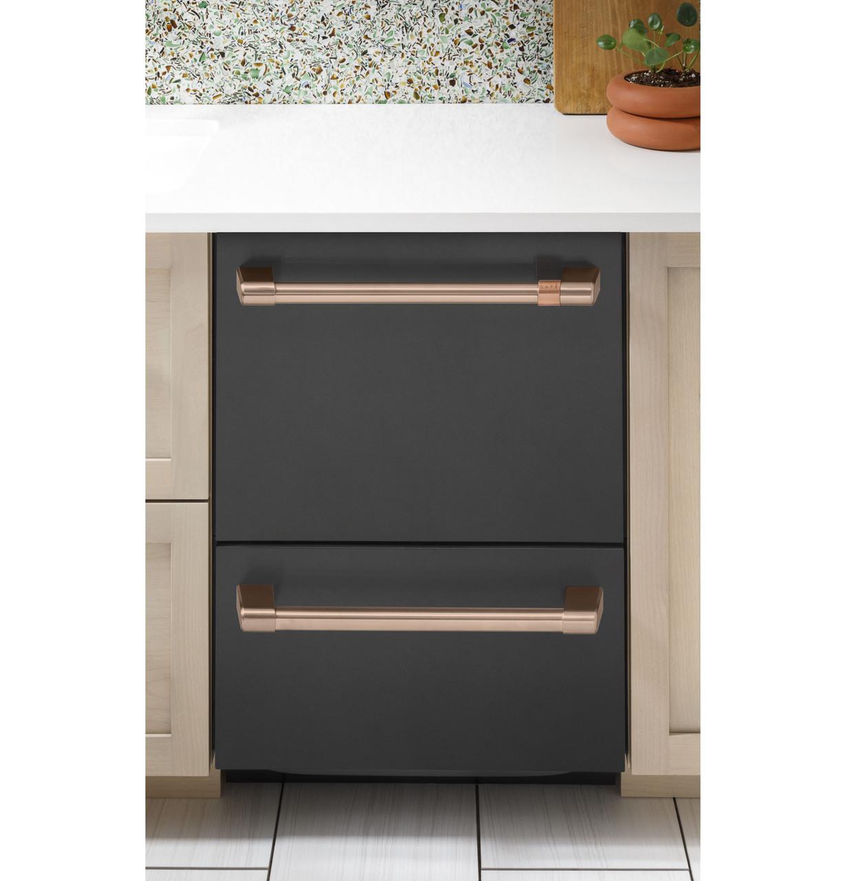 Cafe Caf(eback)™ Dishwasher Double Drawer