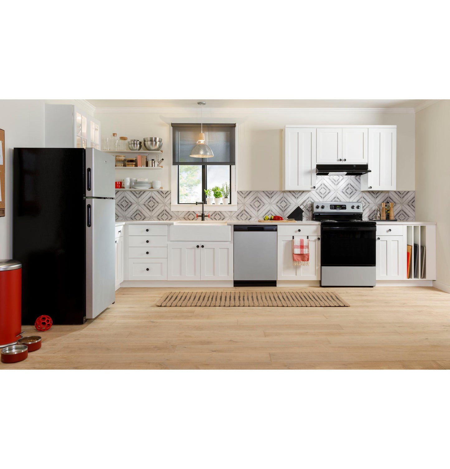 JN327HBB GE® Non-Vented Standard Range Hood