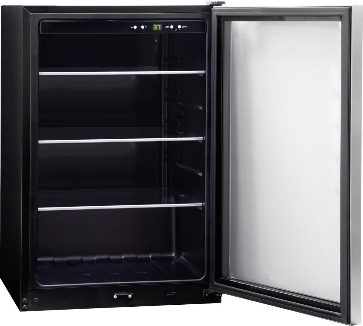 Frigidaire FRYB4623AS 138 12 oz. Can Capacity Beverage Center