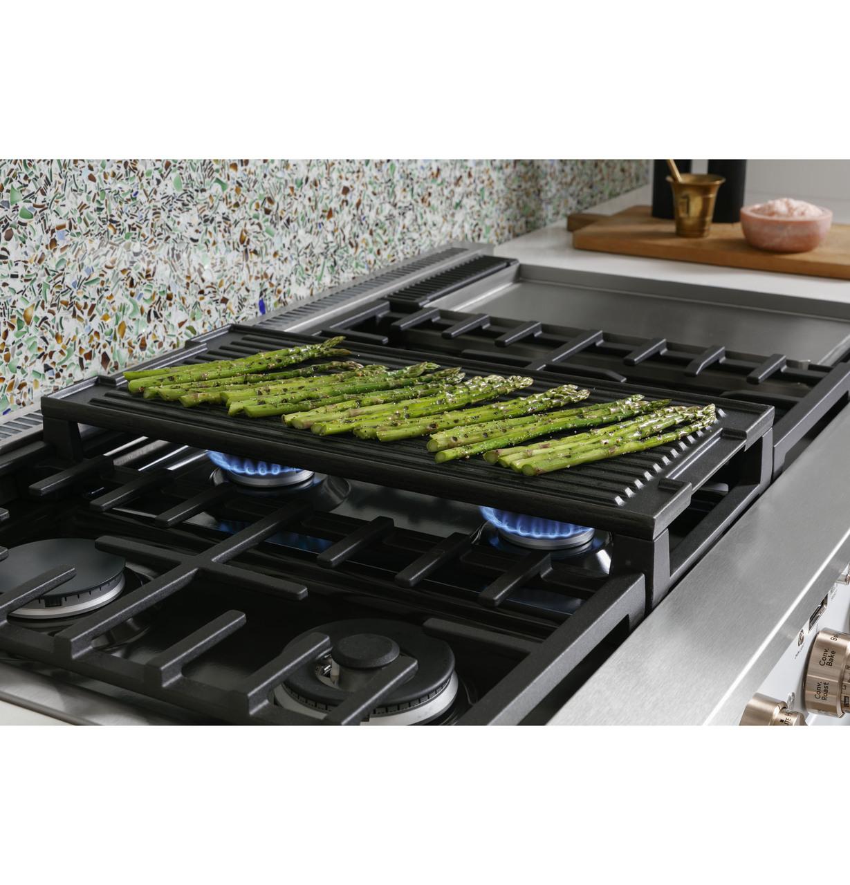 Cafe C2Y486P2TS1 CAF(EBACK)™ 48" Smart Dual-Fuel Commercial-Style Range with 6 Burners and Griddle (Natural Gas)