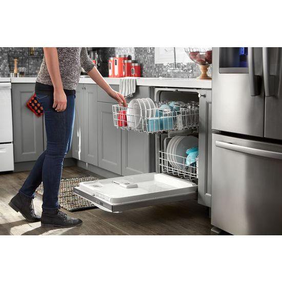 Amana ADB1500ADB Dishwasher with SoilSense Cycle - black