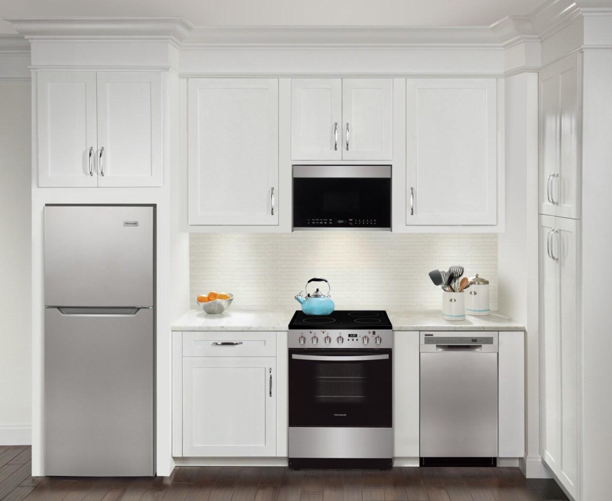 Frigidaire FCFE2425AS 24" Freestanding Electric Range