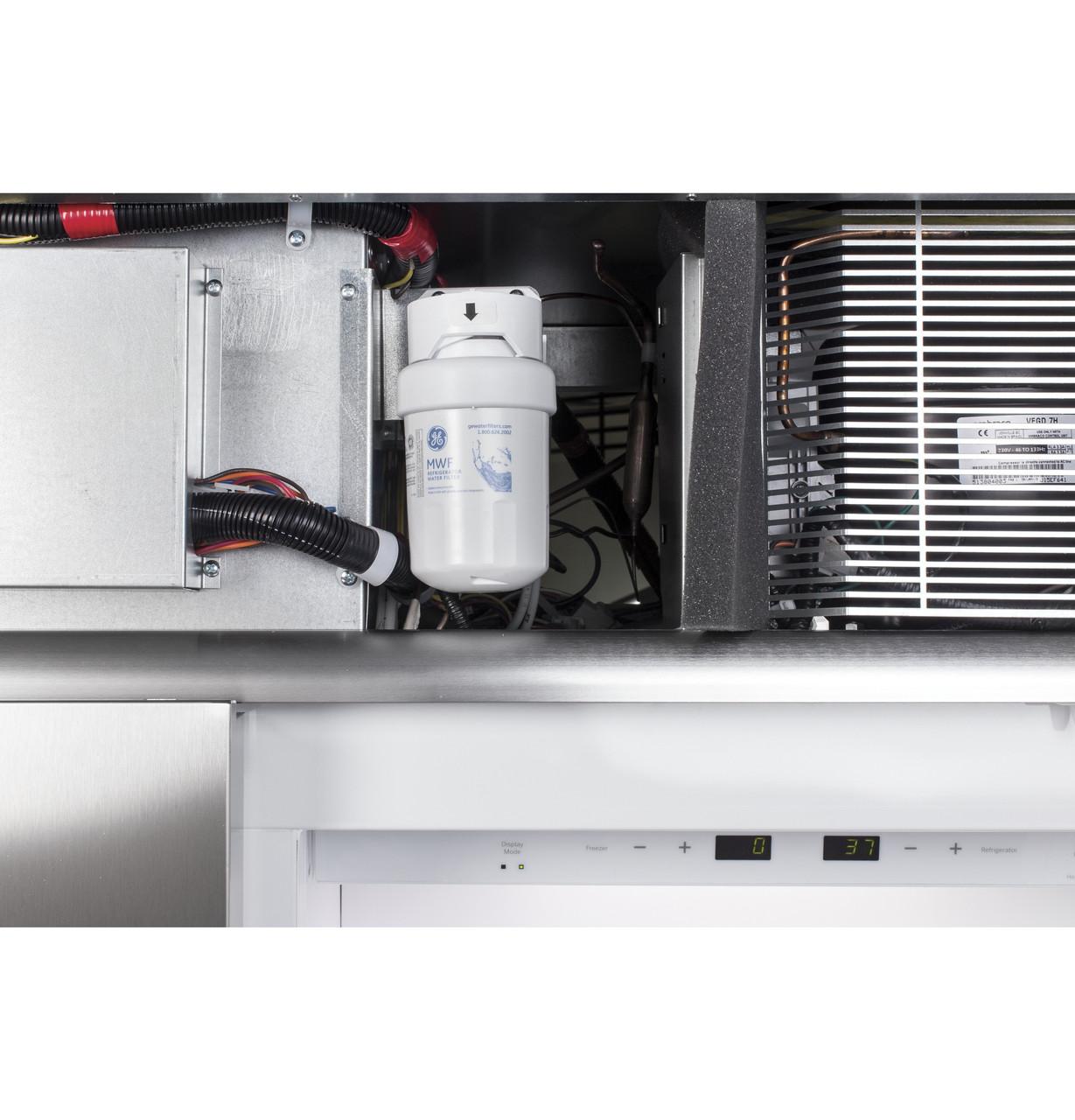 Cafe CSB42WP2NS1 CAF(EBACK)™ 42" Smart Built-In Side-by-Side Refrigerator