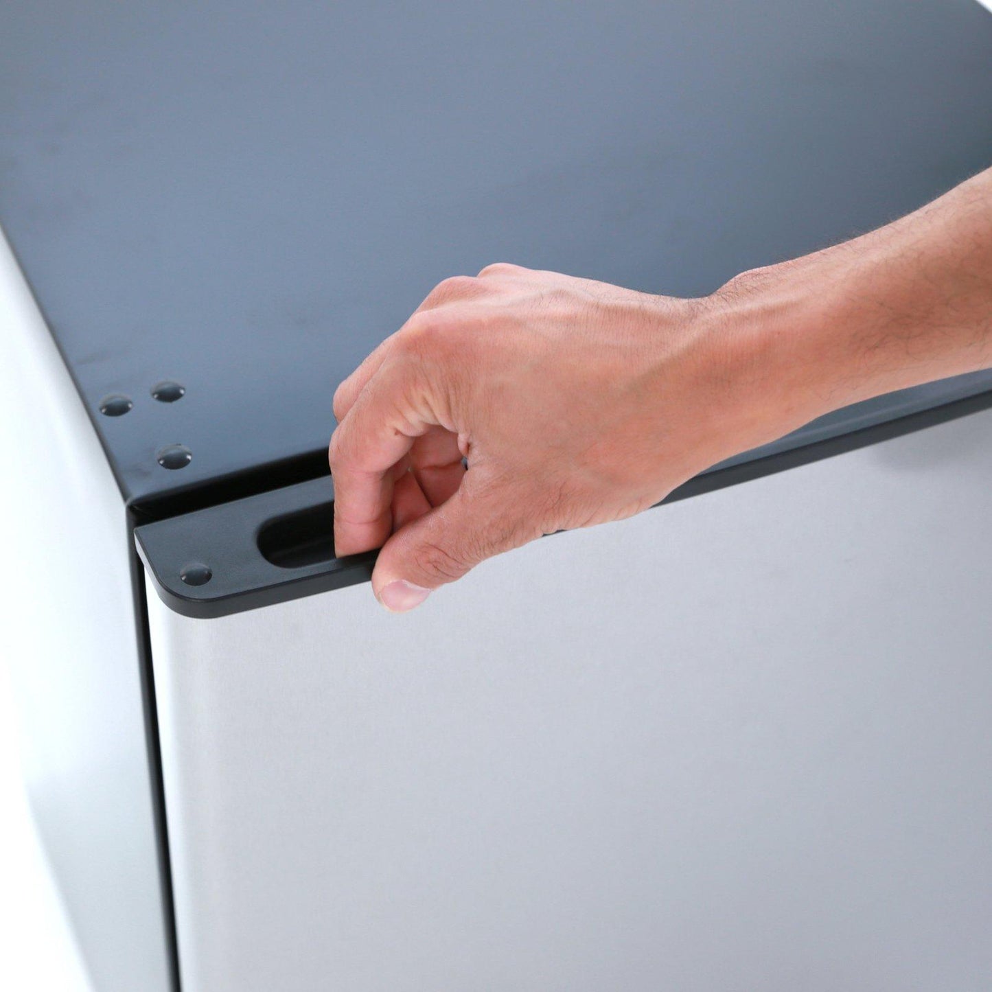 AR24T3S Avanti 2.4 cu. ft. Compact Refrigerator