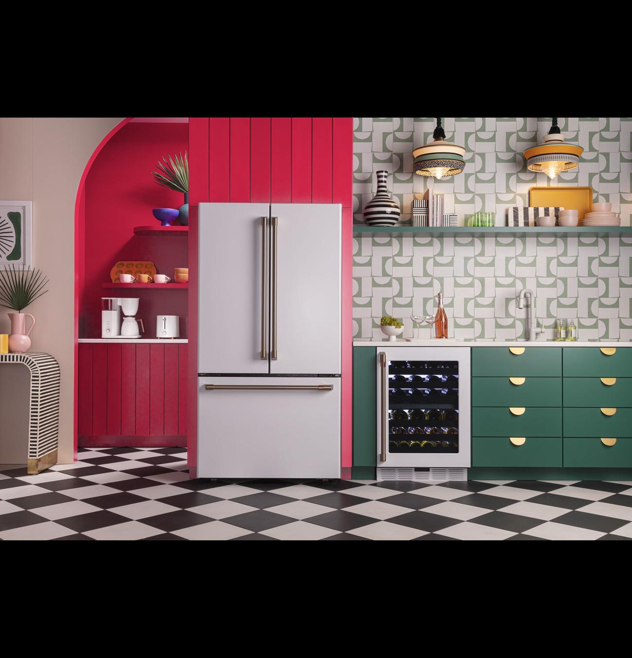 Cafe CWE23SP4MW2 CAF(EBACK)™ ENERGY STAR® 23.1 Cu. Ft. Smart Counter-Depth French-Door Refrigerator