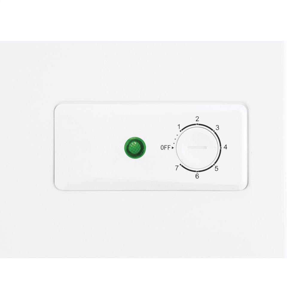 HCM4SMWW Hotpoint® 3.6 Cu. Ft. Manual Defrost Chest Freezer