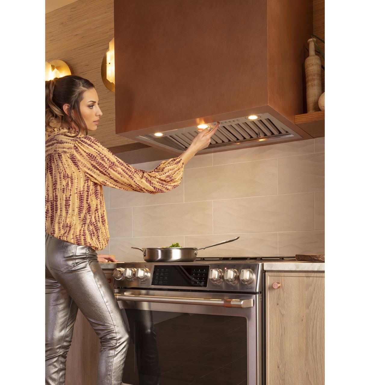 Cafe CHS90XP2MS1 CAF(EBACK)™ 30" Smart Slide-In, Front-Control, Induction and Convection Range with In-Oven Camera