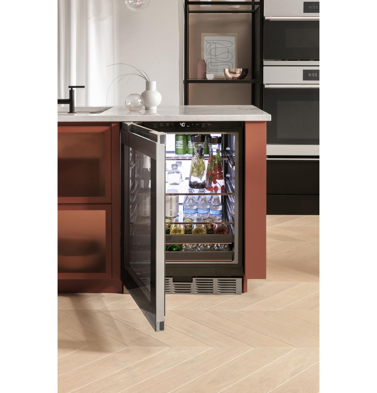 Cafe CCR06BM2PS5 CAF(EBACK)™ Beverage Center in Platinum Glass