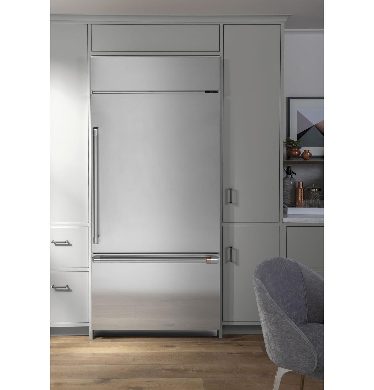 Caf(eback)™ 21.3 Cu. Ft. Built-In Bottom-Freezer Refrigerator