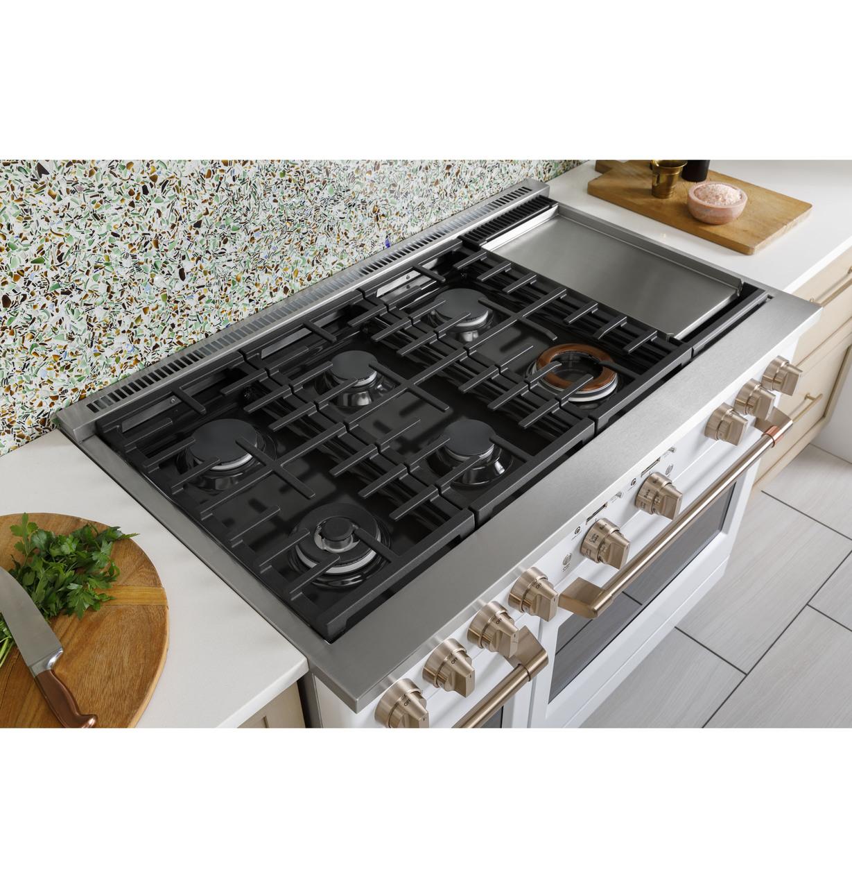 Cafe Caf(eback)™ 48" Smart Dual-Fuel Commercial-Style Range with 6 Burners and Griddle (Natural Gas)