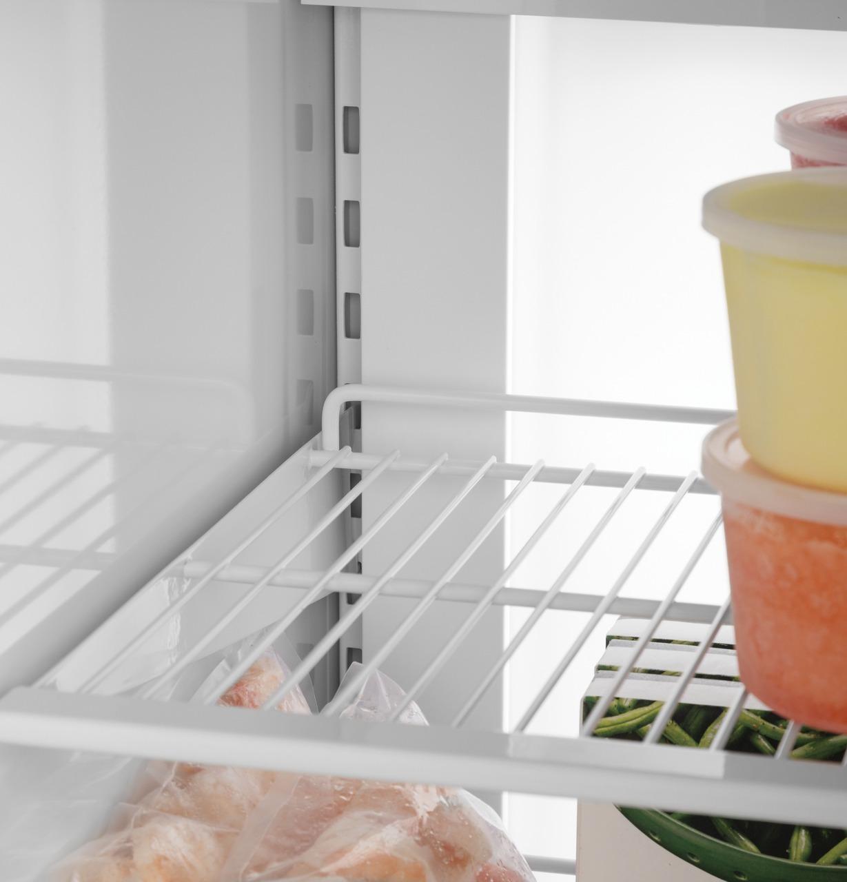 Cafe CSB42YP2RS1 CAF(EBACK)™ 42" Smart Built-In Side-by-Side Refrigerator with Dispenser