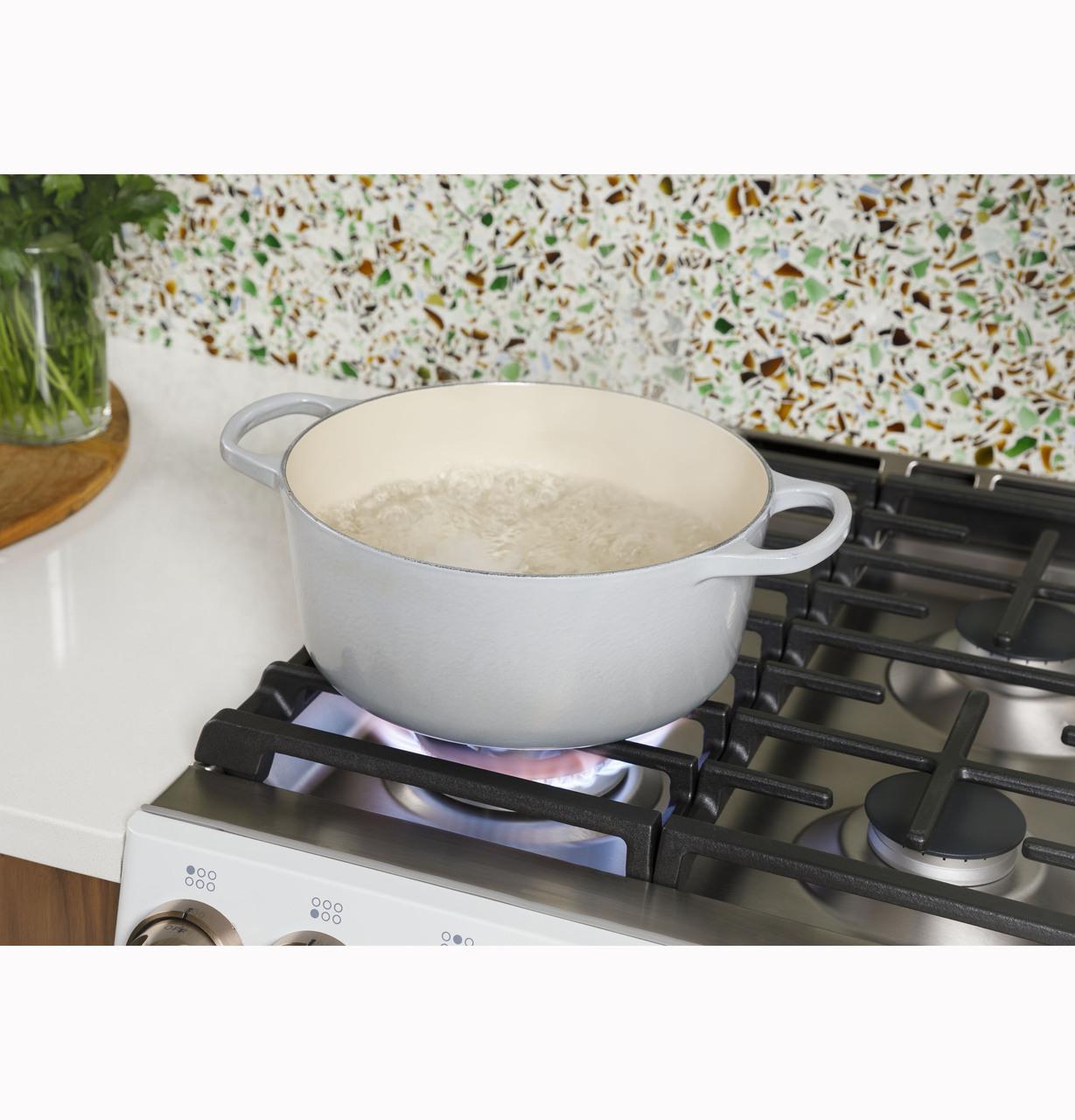 Cafe CVW93043PDS CAF(EBACK)™ 30" Commercial Hood