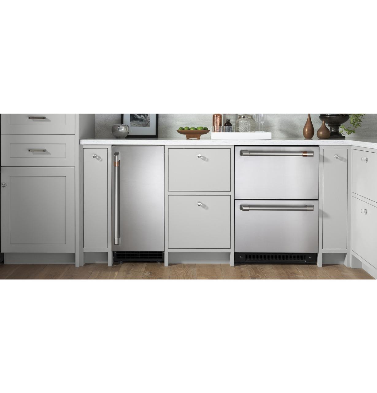 Cafe CDE06RP2NS1 CAF(EBACK)™ 5.7 Cu. Ft. Built-In Dual-Drawer Refrigerator