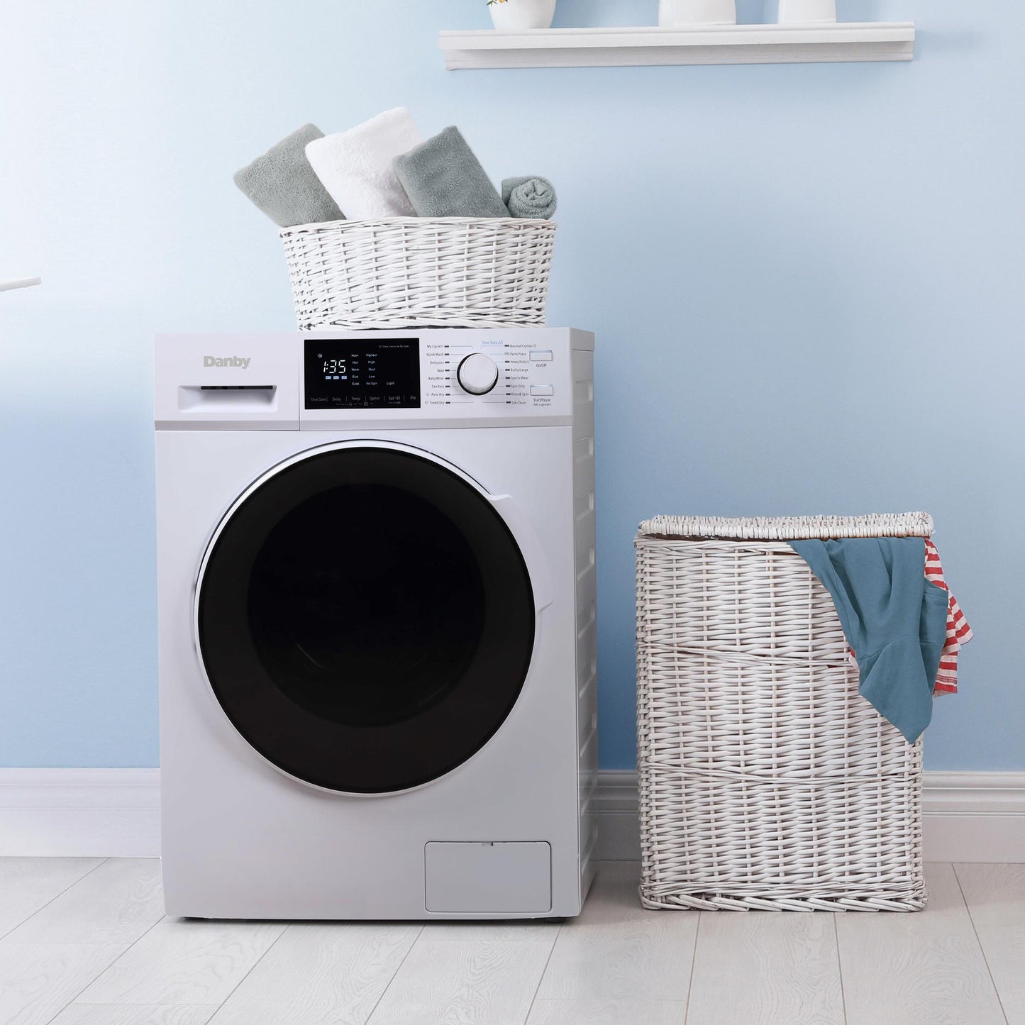 DWM120WDB3 Danby 2.7 cu. ft. All-In-One Ventless Washer/Dryer in White