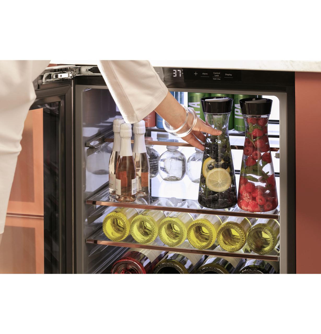 Cafe CCR06BM2PS5 CAF(EBACK)™ Beverage Center in Platinum Glass