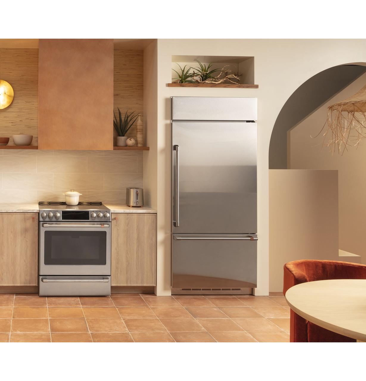Cafe CHS90XP2MS1 CAF(EBACK)™ 30" Smart Slide-In, Front-Control, Induction and Convection Range with In-Oven Camera