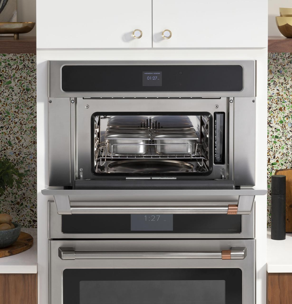 Cafe Caf(eback)™ 30" Pro Convection Steam Oven