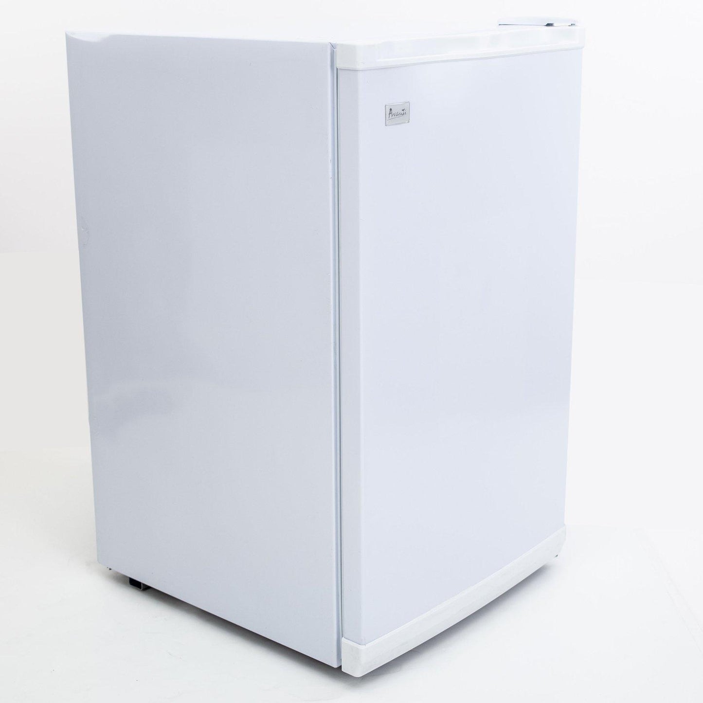 VF306 Avanti 2.8 cu. ft. Vertical Freezer