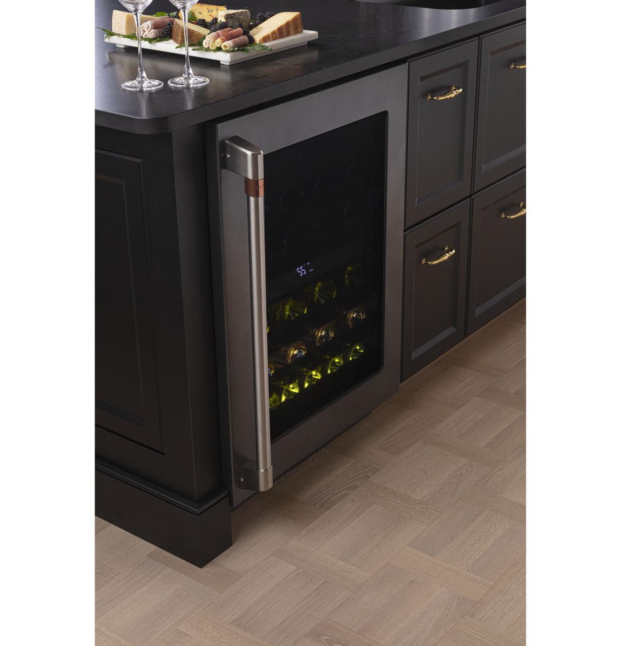 Caf(eback)™ Wine Center