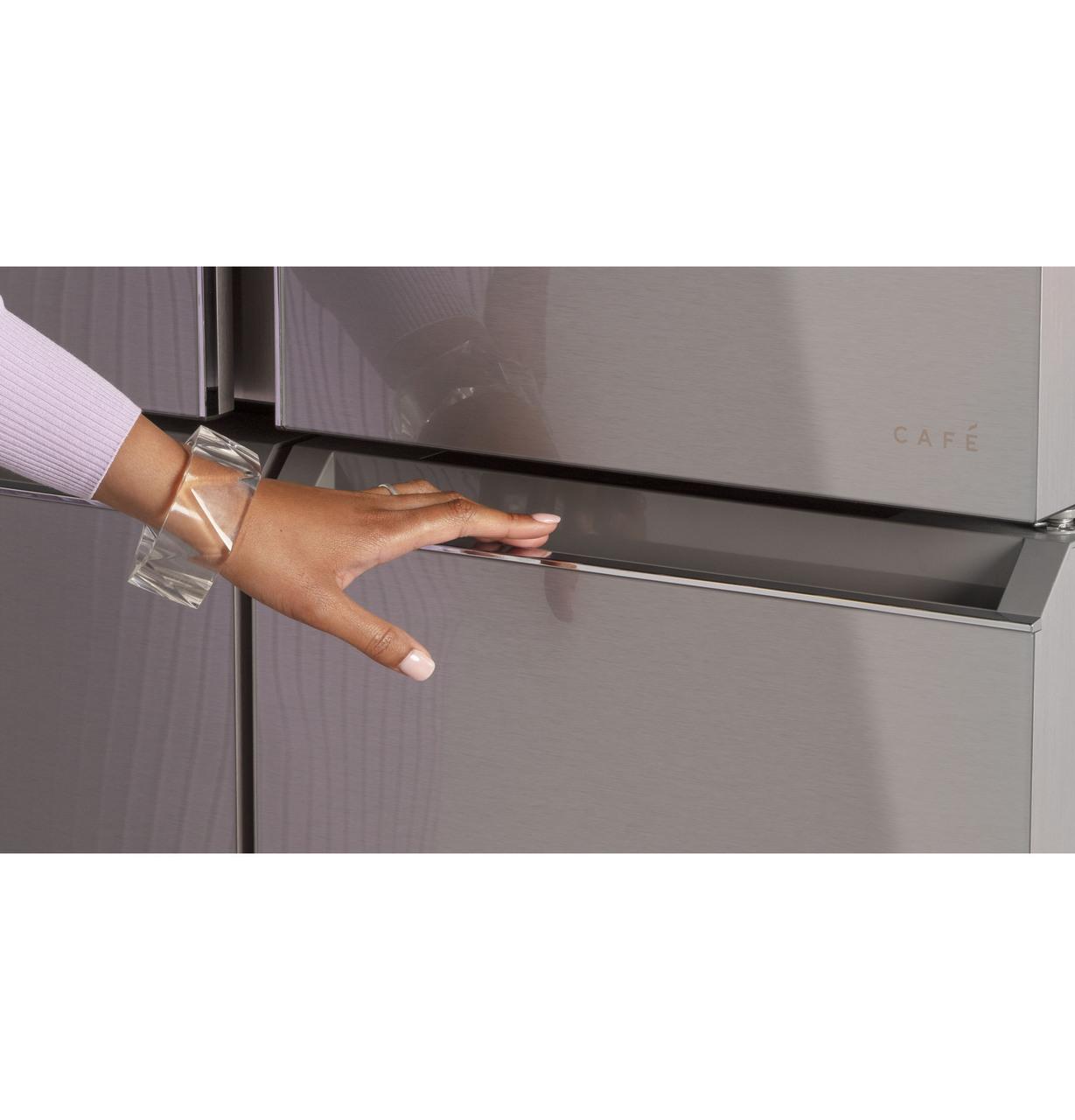 Caf(eback)™ ENERGY STAR® 27.4 Cu. Ft. Smart Quad-Door Refrigerator in Platinum Glass