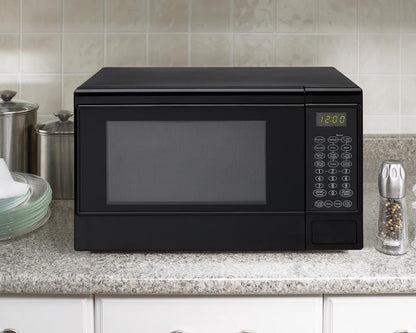Danby 1.4 cu ft. Countertop Microwave in Black