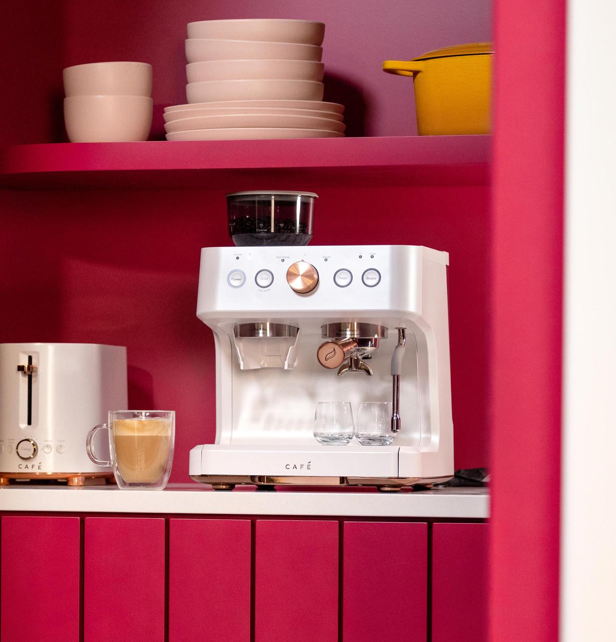 Cafe C7CESAS4RW3 CAF(EBACK)™ BELLISSIMO Semi Automatic Espresso Machine + Frother