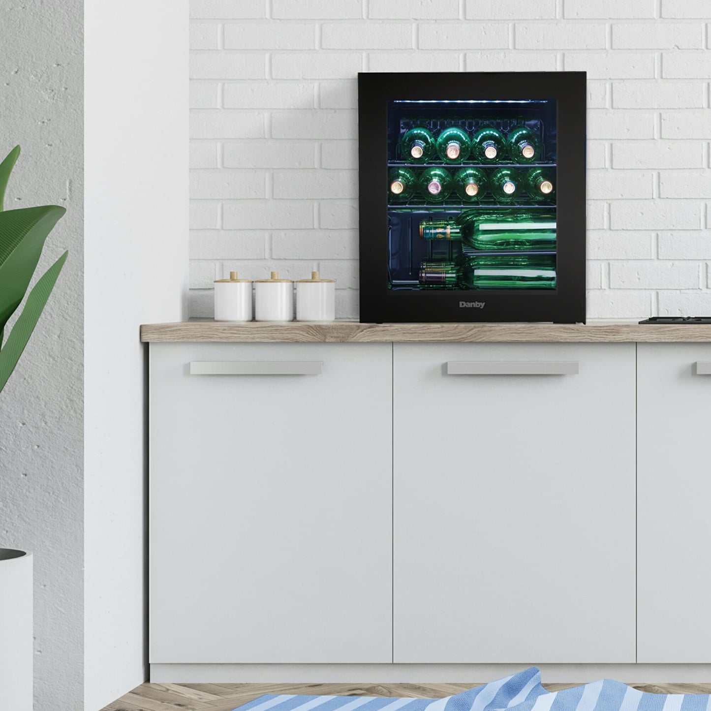 DWC018A1BDB Danby 16 Bottle Free-Standing Wine Cooler in Black