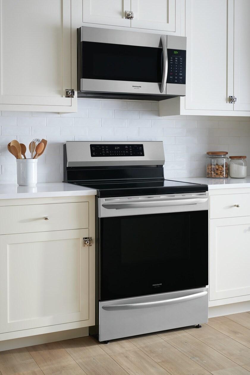 Frigidaire Gallery 30" Freestanding Induction Range with Air Fry