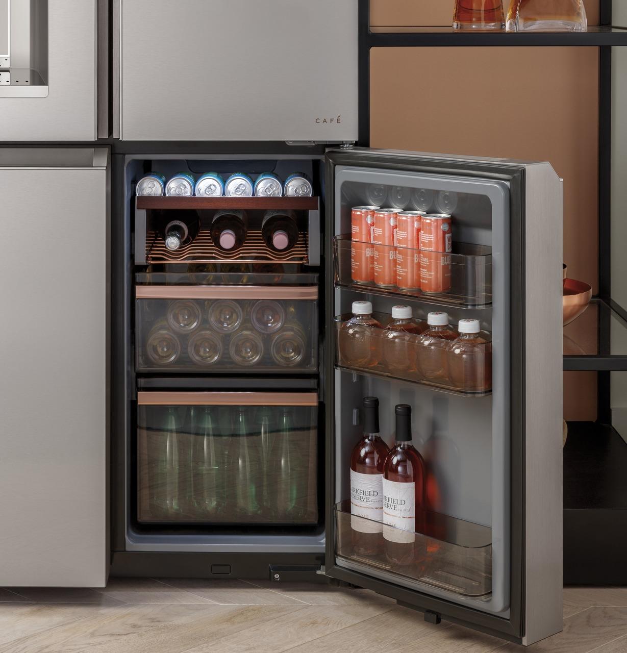 Caf(eback)™ ENERGY STAR® 27.4 Cu. Ft. Smart Quad-Door Refrigerator in Platinum Glass