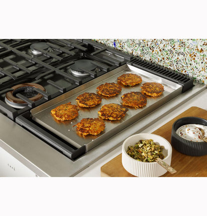 Cafe CGU486P3TD1 CAF(EBACK)™ 48" Commercial-Style Gas Rangetop with 6 Burners and Integrated Griddle (Natural Gas)