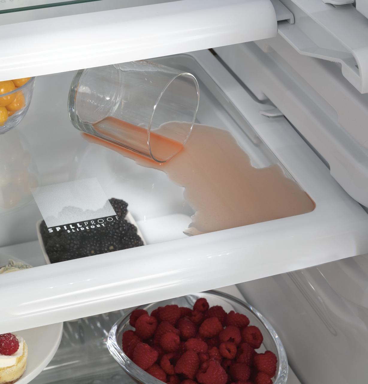 Cafe CZS22MP2NS1 CAF(EBACK)™ 21.9 Cu. Ft. Counter-Depth Side-By-Side Refrigerator