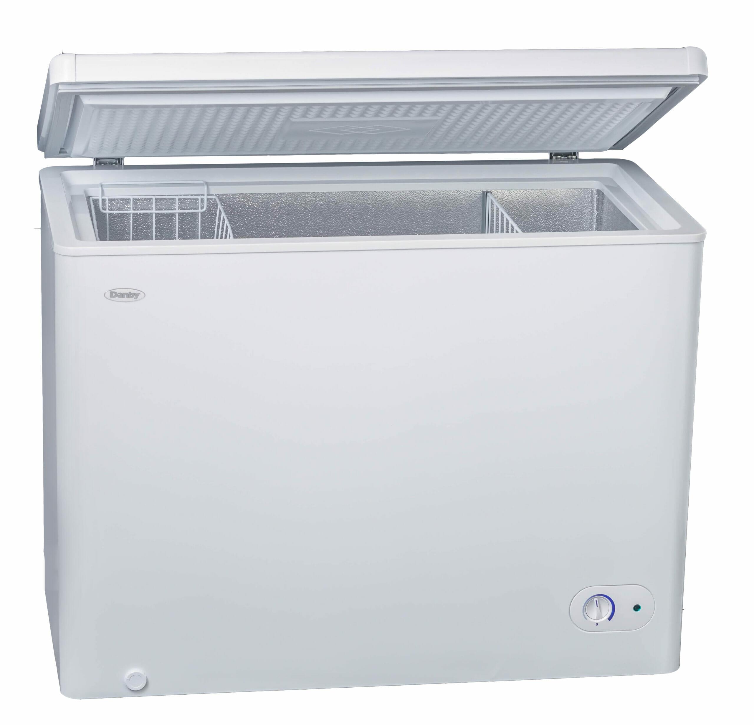 DCF072A3WDB Danby 7.2 cu. ft. Chest Freezer in White