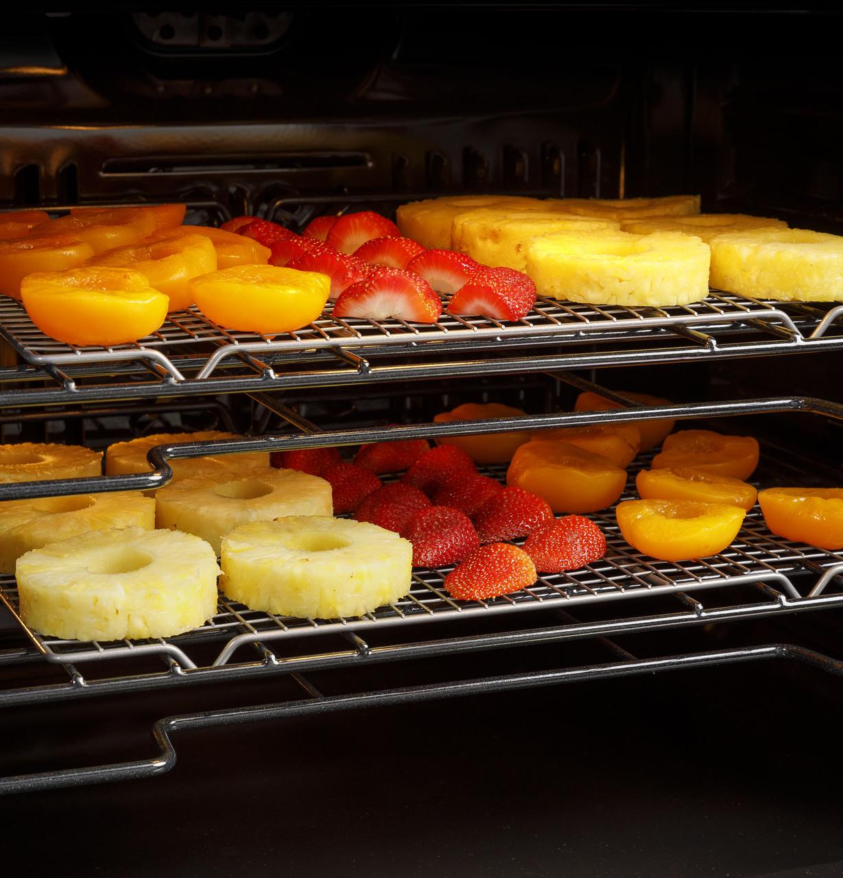 Cafe CTD90DM2NS5 CAF(EBACK)™ 30" Smart Built-In Convection Double Wall Oven in Platinum Glass